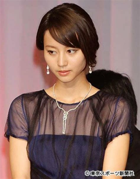 写真：引退・堀北真希 着々と“平成の山口百恵”への準備を進めていた 東スポweb