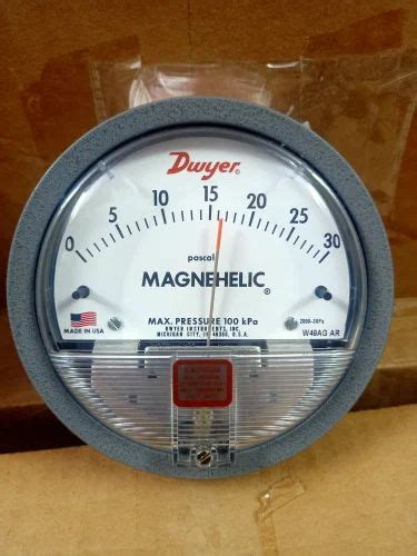 Inch Mm Dwyer Magnehelic Differential Pressure Gauge In Dhar