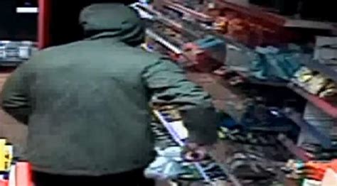 Shocking Cctv Footage Released As Cops Hunt Knife Wielding Thug Who