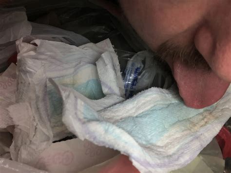 Licking A Dirty Pad Of My Neighbor Nude Pics Xhamster