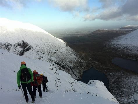 Carrauntoohil Mountain Photo by | 6:42 pm 16 Dec 2018