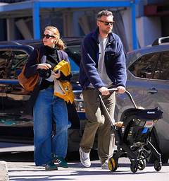 Jennifer Lawrence Pregnant