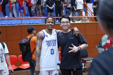 Ch Y V B Ng R V D N T Nh X I Xem Tr N S N To N Hot Boy Ngh T Th V I Lo T Pha Ghi I M