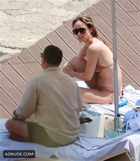Olivia Wilde Sexy Spotted With Saul Germaine Showing Off Her Amazing Bikini Body At Taormina