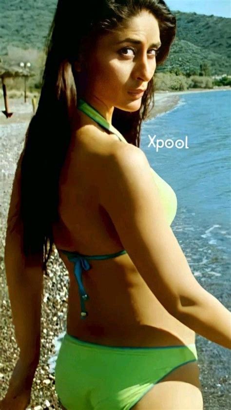 Kareena Kapoor Ass