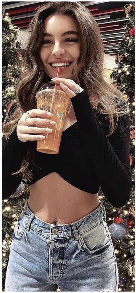 7 Hot Sexy Giuliana Alfano Graul Bikini Pics