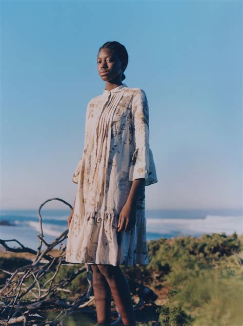 Fashion Book - Rebecca Muir Make up Artist