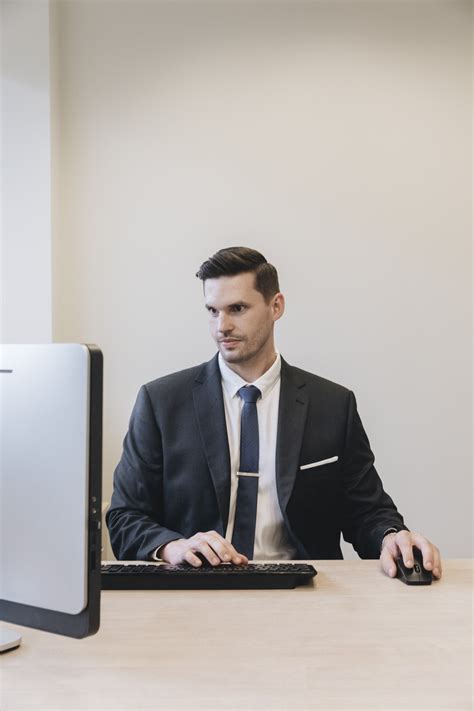 The dermatologist pay rate in your city is surprisingly high 17