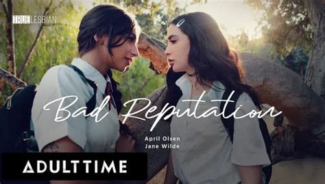 Jane Wilde And Kenna James Enjoy A Romantic Lesbian Hookup Fingering Porn Feat Alexia Anders