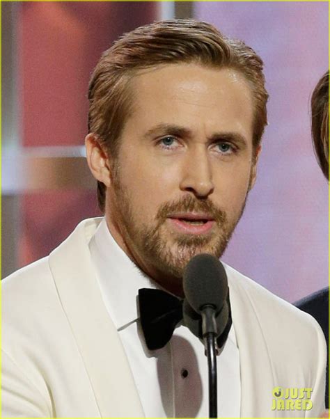 Brad Pitt Ryan Gosling Share Funny Interaction At Golden Globes