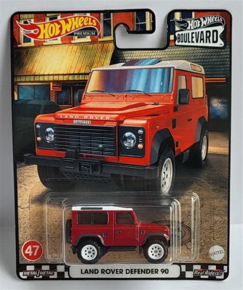 Hot Wheels LAND ROVER DEFENDER