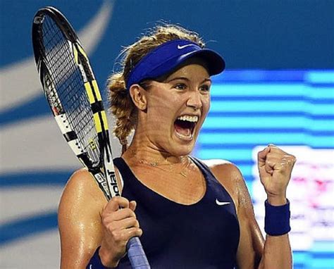 Tin hot kiều nữ tennis Người đẹp Bouchard quá vui