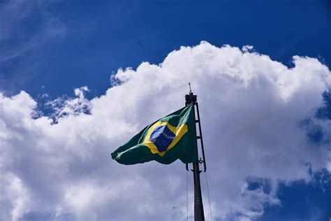 Visas and Costs of living in Brazil: how much money do I need?
