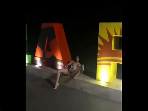 Se Masturba En La Calle Xvideos