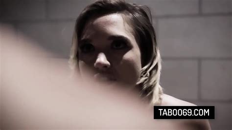 Hot Slut Gets Her Pussy Banged Behind Bar Xnxx