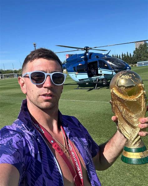 500+ Fondos de Pantalla del Dibu Martínez