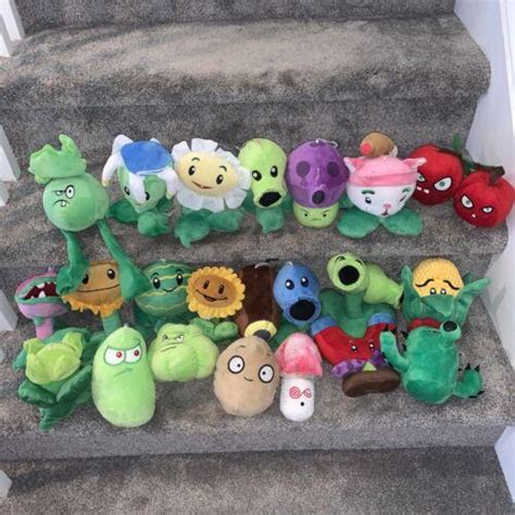 Plants Vs Zombies Plush Linxin Huge Lot Of 40 Rare Original Pvz Plushies 4548539992