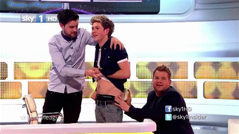 Dreams Of Naughtiness One Direction Naked Niall Harry S Kiss