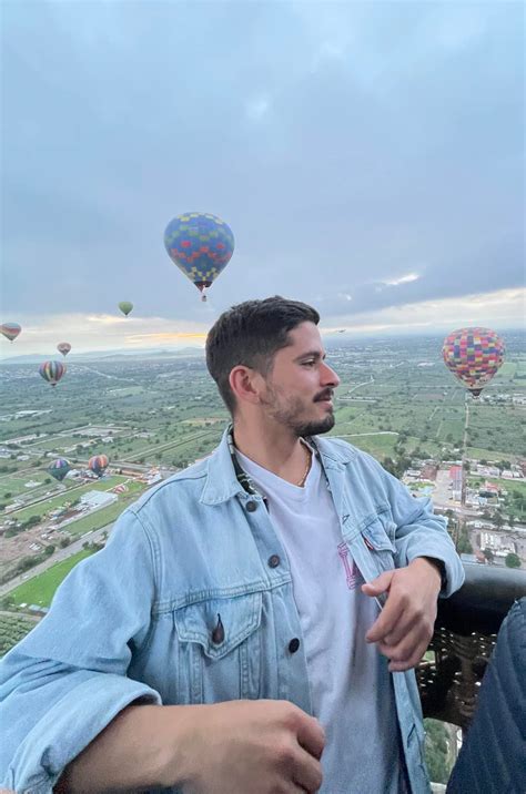 Peers are congratulating Omar Najera Jr on his recent success 5