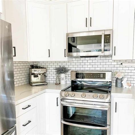 Modern Farmhouse Kitchen With White Subway Tile Backsplash Soul And Lane