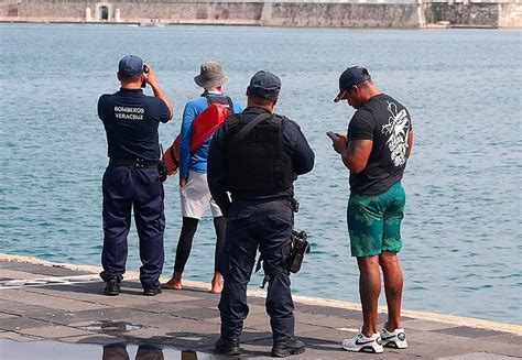 LE SALIÓ LO CHANOC SE VA NADANDO DEL MALECÓN A SAN JUAN DE ULÚA