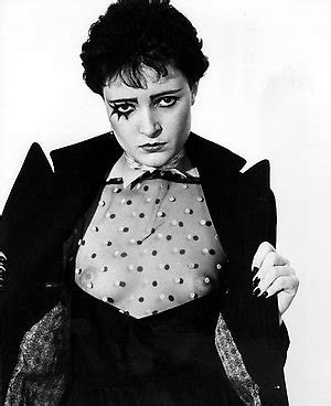 Naked Siouxsie Sioux Added By Blackzamuro