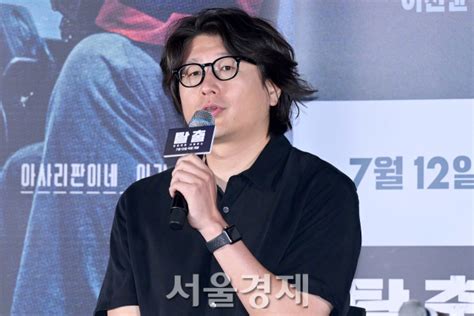 탈출 김태곤 감독 故 이선균 여기 있었으면 좋았을 것 Se★현장 서울경제