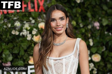 Hana Cross Sexy Seen Flaunting Her Hot Tits And Legs At The Bridgerton World Premiere In London