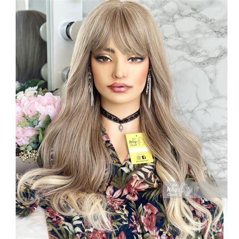 Her Wig Closet Hair Ash Blonde Wavy Wig With Bangs April Poshmark