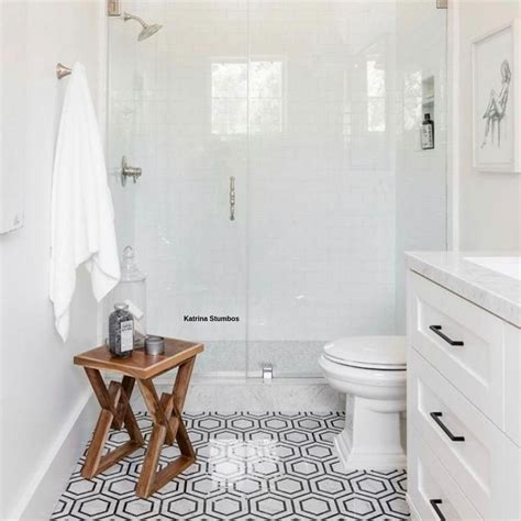 20 Small Narrow Master Bathroom Ideas The Urban Decor