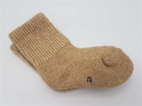 Купить носки из верблюжьей шерсти на ребенка / Монголмаркет