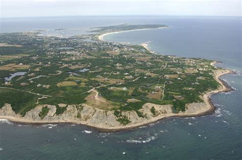 Block Island Harbor in Block Island, RI, United States - harbor Reviews
