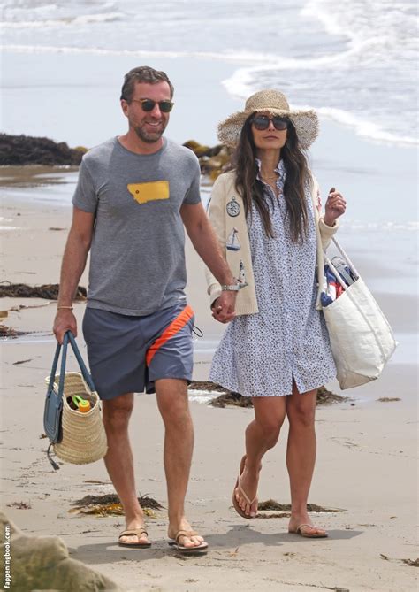 Jordana Brewster Nude OnlyFans Leaks The Fappening Photo 1298005 FappeningBook