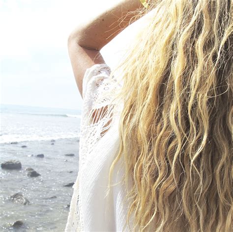Summer Waves Summer Hairstyles Beach Wave Hair Blonde Hair Makeup