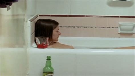 Nude Video Celebs Rachel Sciacca Nude Tracing The Edges