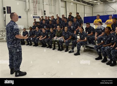 U S Naval Sea Cadets Hi Res Stock Photography And Images Alamy