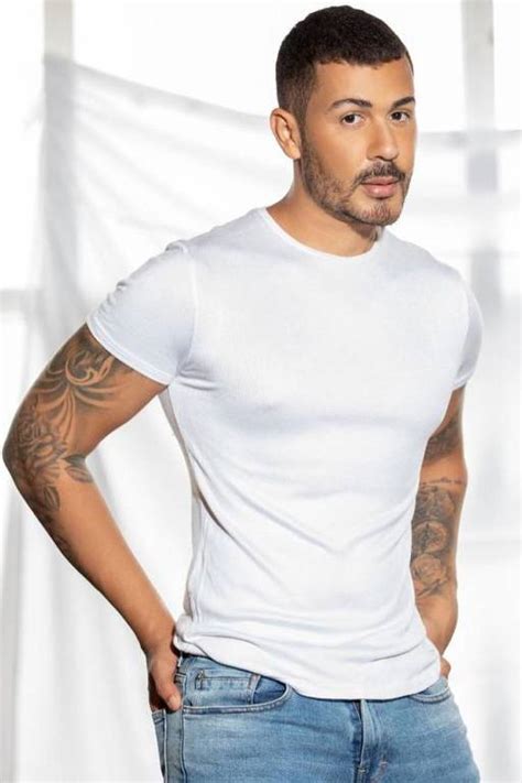 Carlinhos Maia Se Descuida E Tem Nude Vazado No Instagram Celebridades F