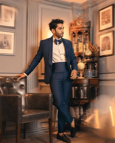 Bookmark These Trending Reception Dresses For Grooms Best Wedding Suits