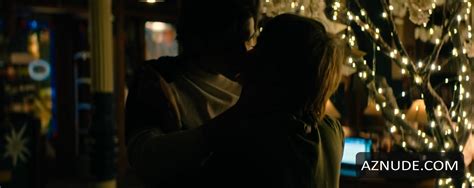 Veki Velilla Nude Aznude