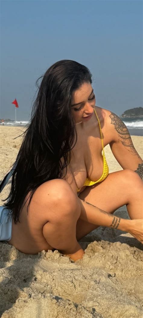 Brazil Close Letícia Castro Nude Photo 5 The Fappening Leaked Photos