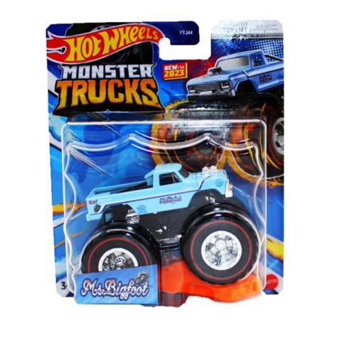 Hot Wheels Monster Trucks 1 64 Scale Ms Bigfoot Includes Connect And Crash Car 1 Ralphs