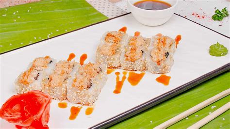 Пицца и роллы