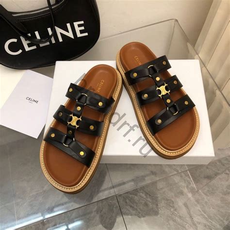 Брендовые женские шлепанцы CELINE из натуральной кожи купить в интернет ...
