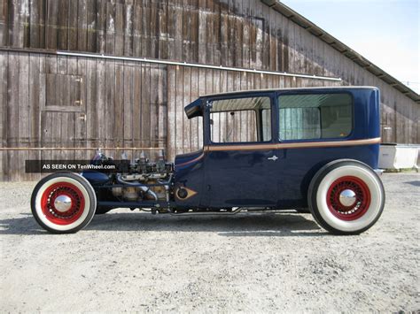 Ford Tudor Sedan Traditional Hot Rod