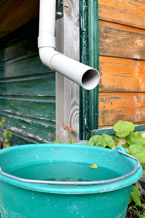 Comparing IBC Totes And Other Rainwater Harvesting Containers