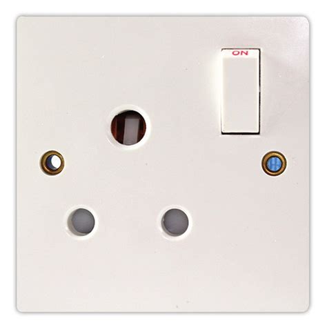single socket outlet  builders mart