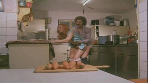 Naked Marie France Morel In La Jucken Kumpel Maloche Bier Und Bett