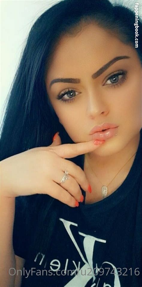 Elhamilton27 Ella Malyna27 Nude OnlyFans Leaks Fappening FappeningBook