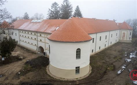 Ziua De Cluj E Gata I Castelul B Nffy De La Gil U C Nd Poate Fi