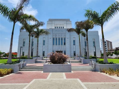 El Impacto Del Templo De Los Olivos En La Comunidad De Lima Norte